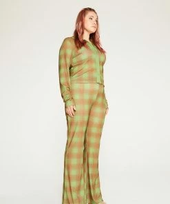 New Girl Order Tops GREEN ALL OVER PRINT CHECK FLARES CURVE