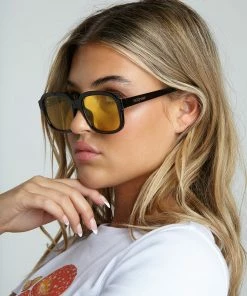 New Girl Order 70S SQUARE SUNGLASSES IN BLACK WITH YELLOW LENS